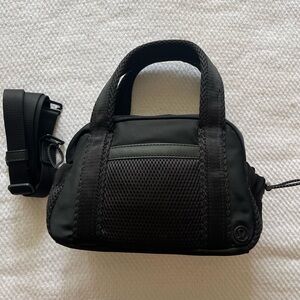 LULULEMON- Black Nylon Everywhere Mini Duffle 4.5L w/Strap NWOT